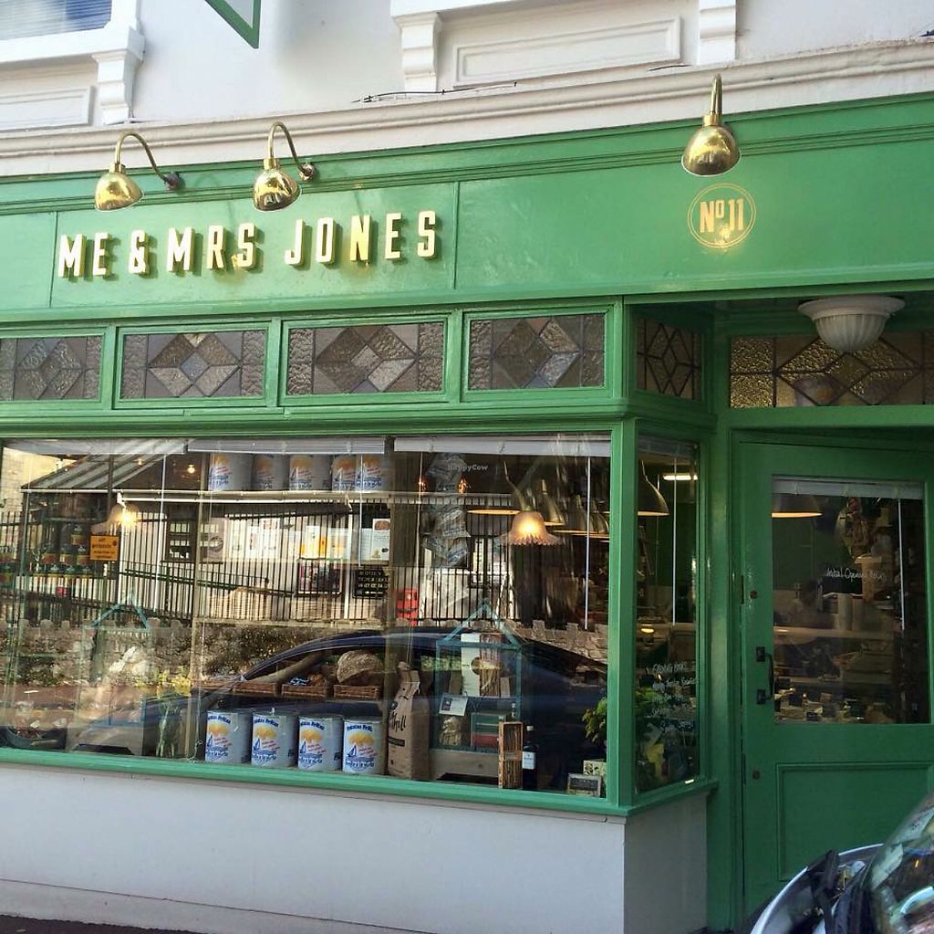 me and mrs jones food and drink deli